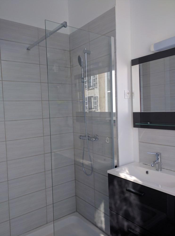 Le Geremoy Apartment Vittel Bagian luar foto